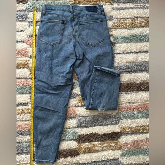 Women’s size 5 Fashion Nova Distressed Skinny Jeans - Picture 3 of 3